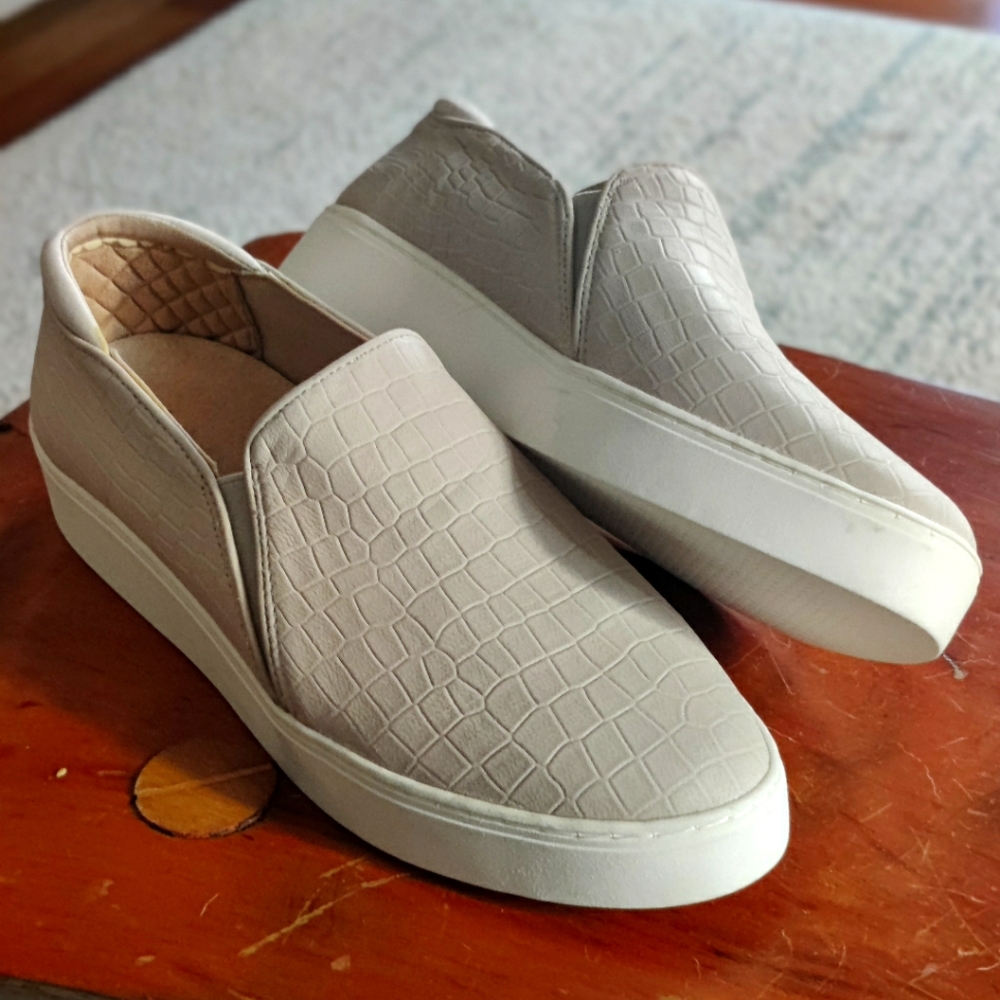 Women's Dr.Scholls- Original Collection Dazed Slip on Sneaker gray print